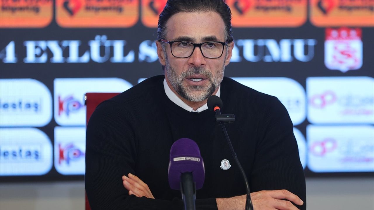Sivasspor Teknik Direktörü Ömer Erdoğan, Beşiktaş Maçını Değerlendirdi: 'Üzgünüz, Talihsizlik Yaşıyoruz'