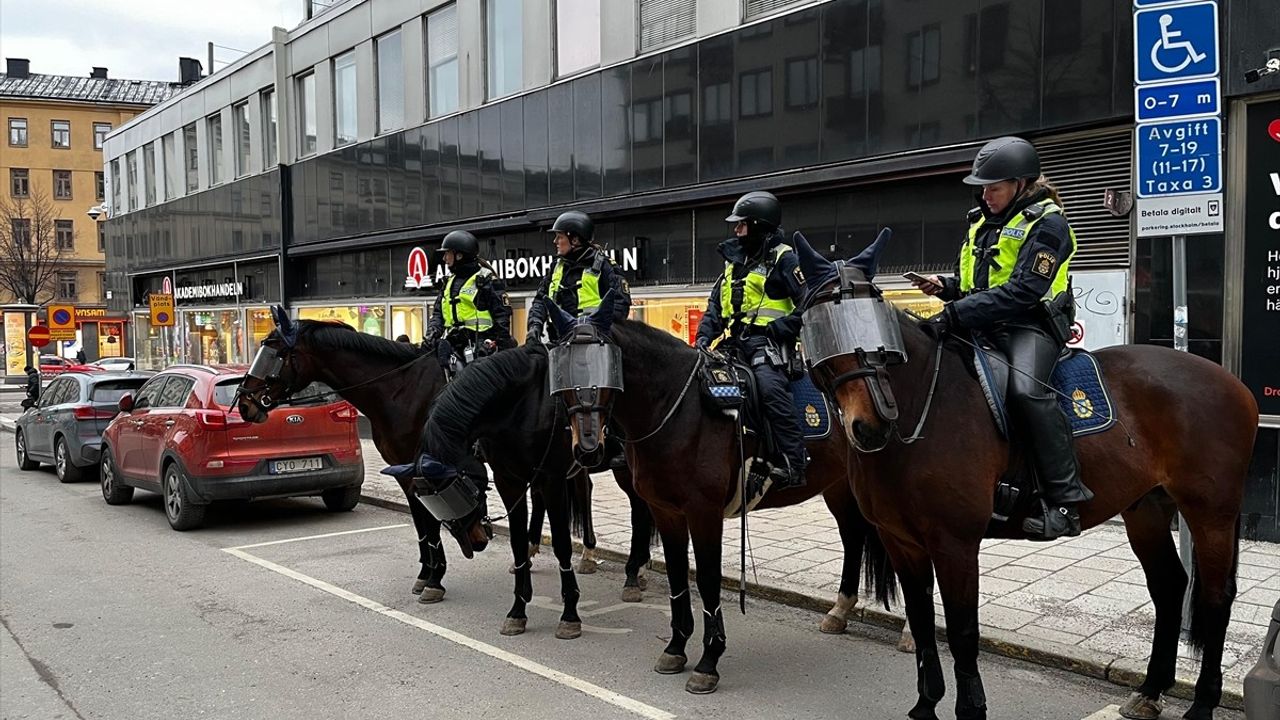Stockholm'de Filistin Destekçileri, Trump'ın Planını Protesto Etti