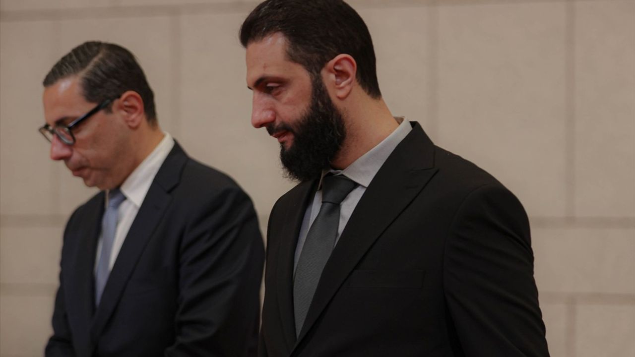 Suriye Cumhurbaşkanı Şara, GKRY Dışişleri Bakanı Kombos'u Kabul Etti