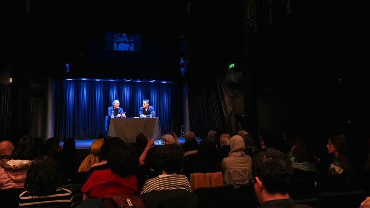 Tarık Tufan ve Beyhan Budak, İKSV'de Edebiyat ve Psikoloji Üzerine Buluştu