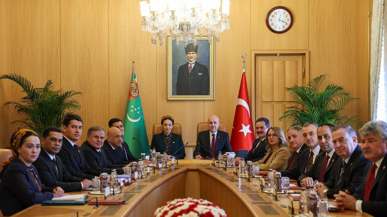 TBMM Başkanı Kurtulmuş ve Türkmenistan Meclis Başkanı Gulmanova Ortak Basın Toplantısı Düzenledi