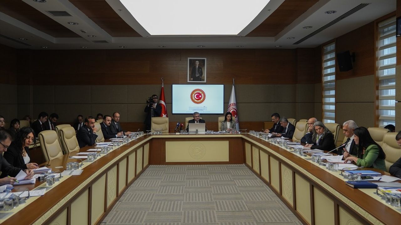 TBMM Hükümlü ve Tutuklu Haklarını İnceleme Alt Komisyonu Ceza İnfaz Kurumlarını Gündeme Aldı