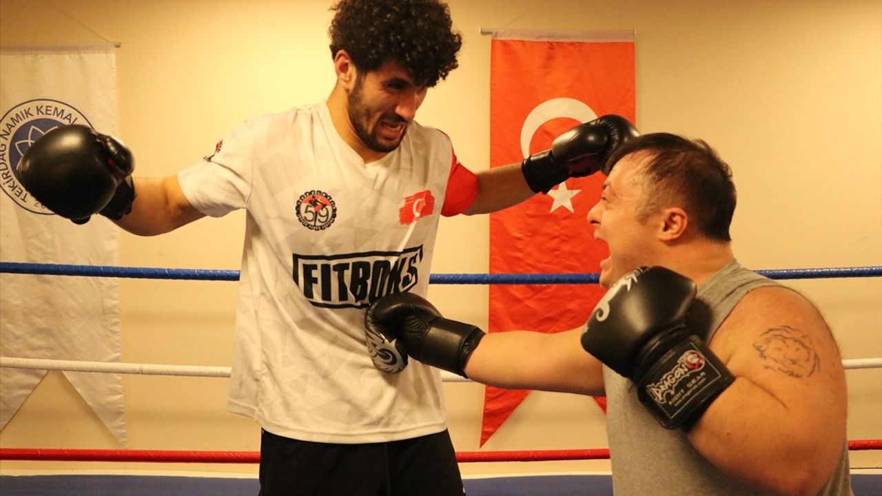 Tekirdağ'da Down Sendromlu Çocuklar İçin Boks Projesi Başlatıldı