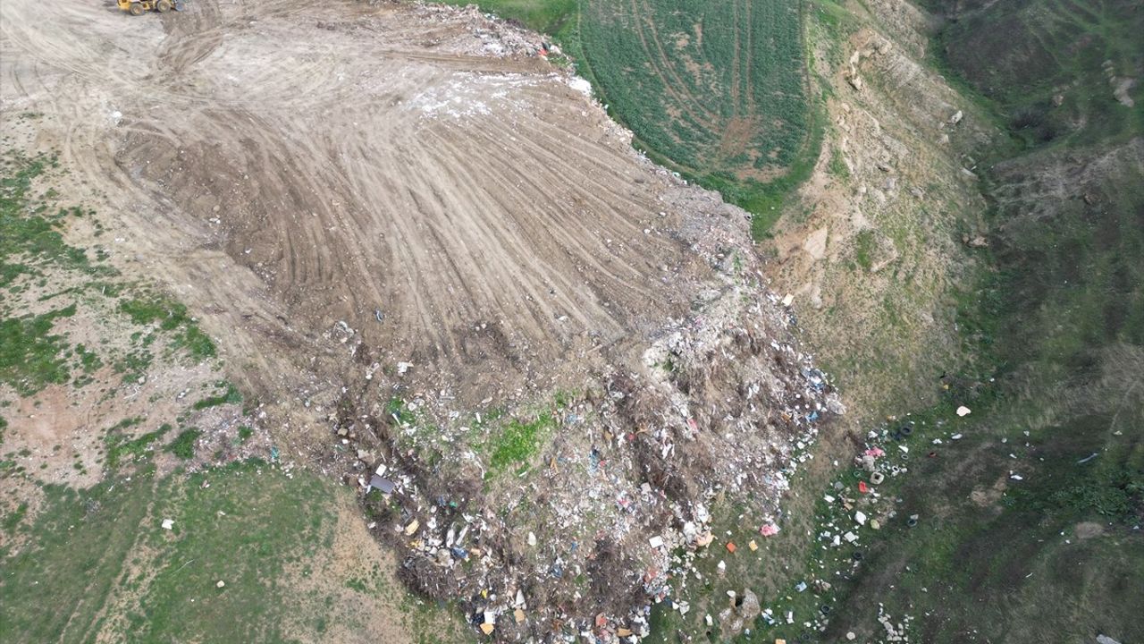 Tekirdağ'daki Hafriyat Alanında Temizlik Çalışmaları Başladı