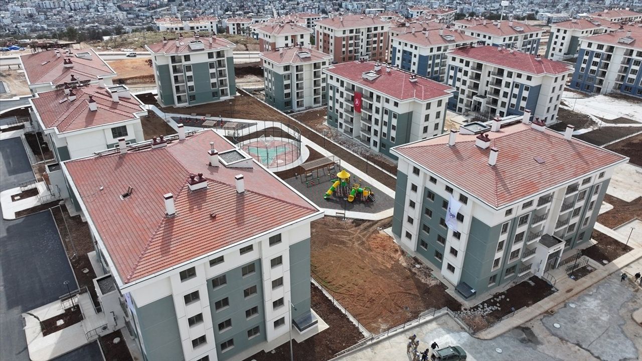 THY'nin Adıyaman'daki 1000 Konutluk Proje Çalışmaları Sona Yaklaşıyor