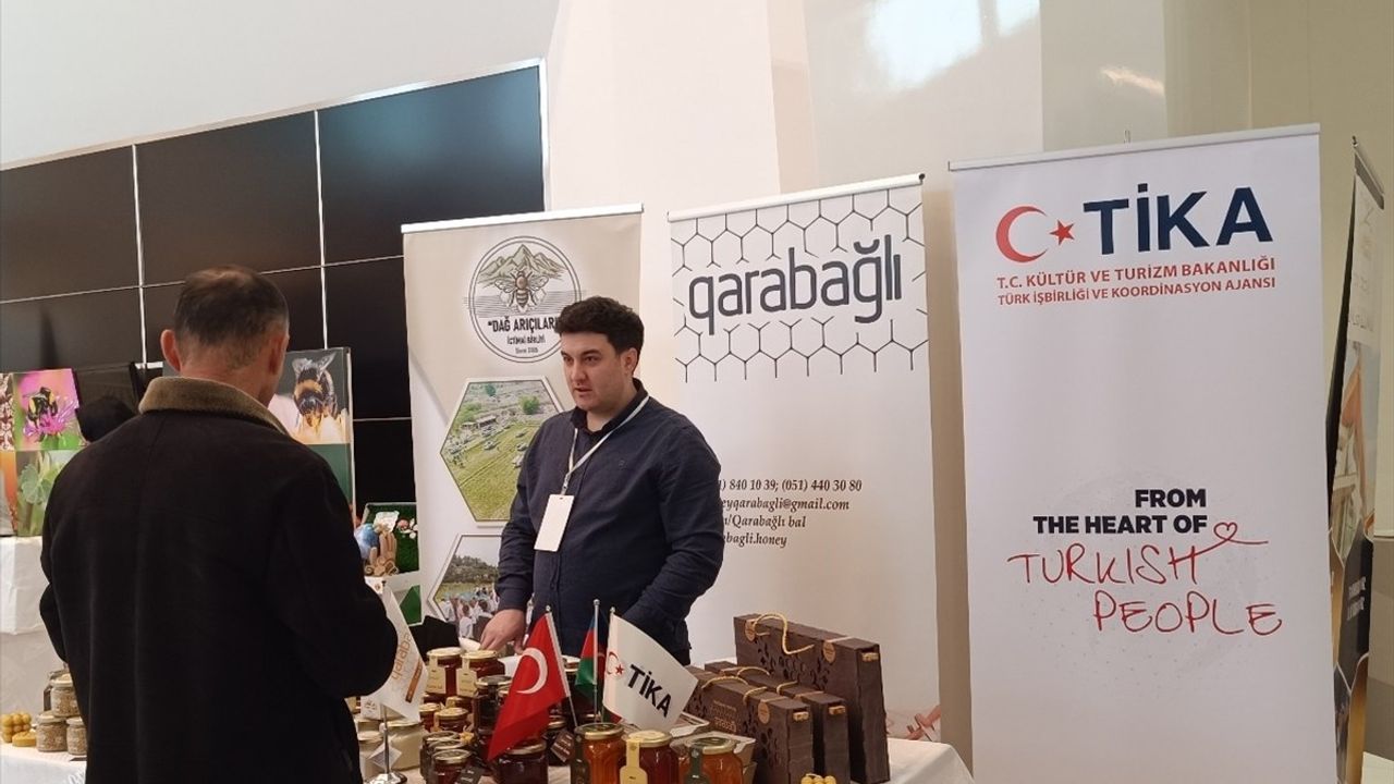 TİKA'nın Desteğiyle Bakü'de 1. Api Avrasya Arıcılık Kongresi Gerçekleştirildi