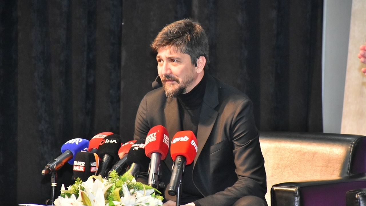 Tolga Zengin: Uğurcan Çakır, Dünyanın Her Takımında Oynayabilir