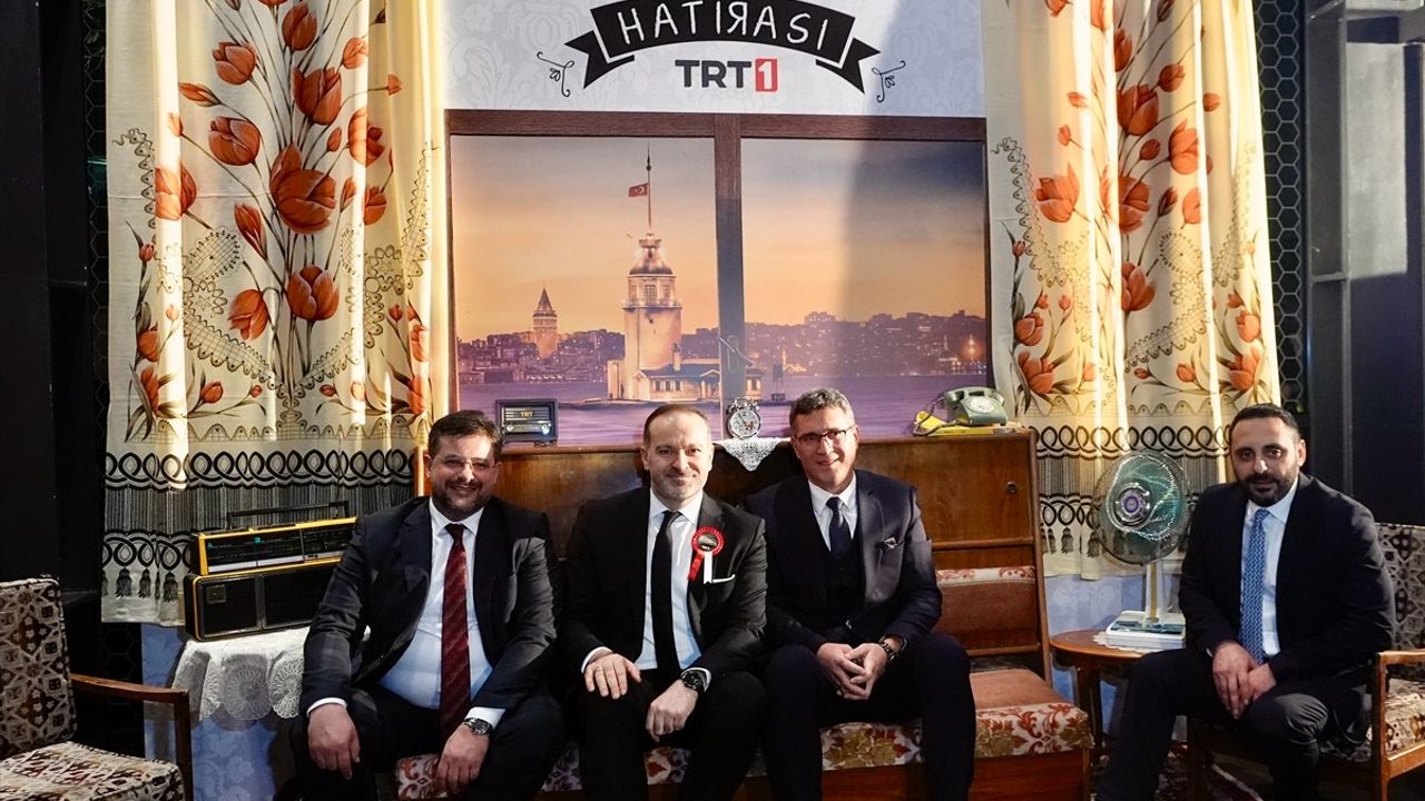 TRT 1'in Yeni Dizisi 'Bir Zamanlar İstanbul' İlk Bölümüyle İzleyicilerle Buluştu