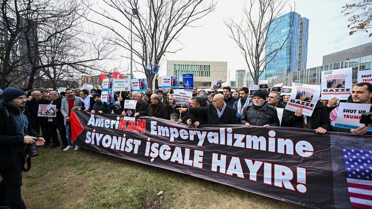 Trump'ın Gazze Yönelik Açıklamalarına Ankara'da Protesto