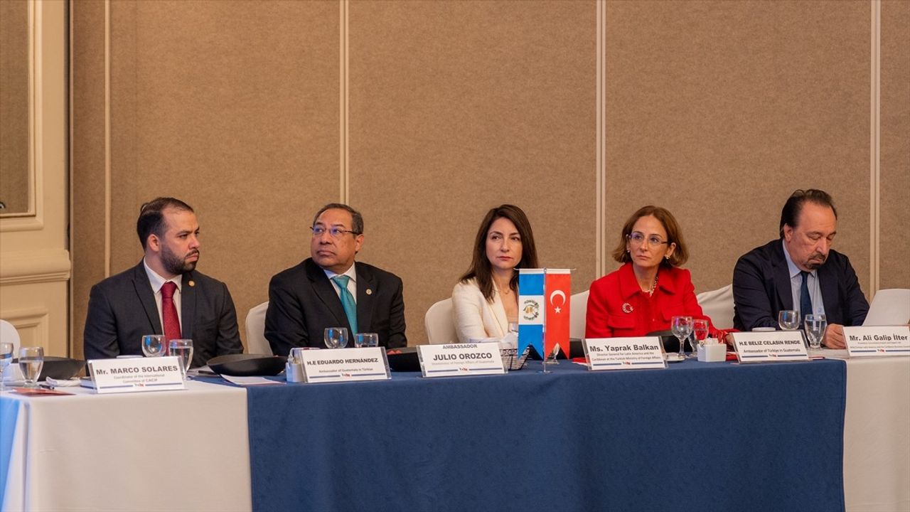 Türk İş İnsanları Guatemala'yı Ziyaret Etti: Ticaret ve Yatırım Fırsatları Görüşüldü