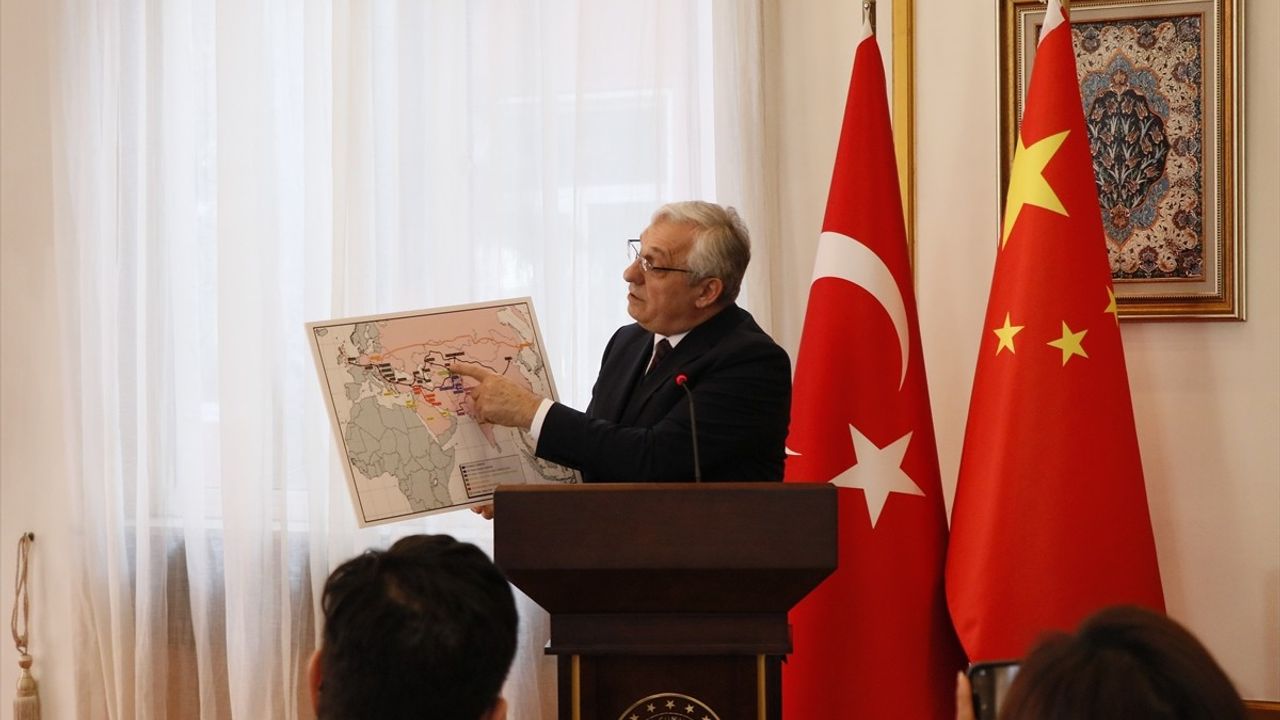 Türkiye'nin Pekin Büyükelçisi Musa'dan Çin ile Ekonomik ve Kültürel İlişkilerin Geliştirilmesi Vurgusu