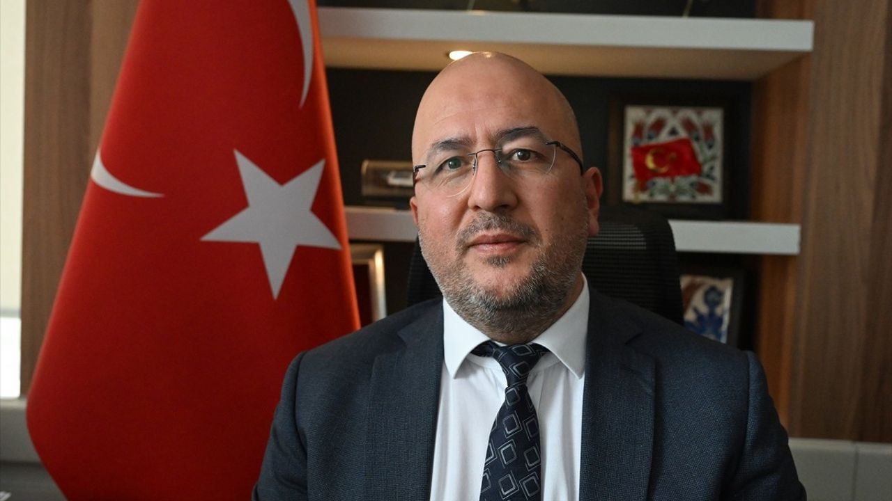 Ulaştırma Hizmetleri Düzenleme Genel Müdürü Murat Baştor, Anadolu Ajansı'nın 'Yılın Kareleri' Oylamasına Katıldı