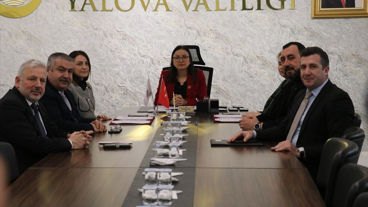 Yalova'da 'Bakkal Kart' Uygulaması Başlatılıyor
