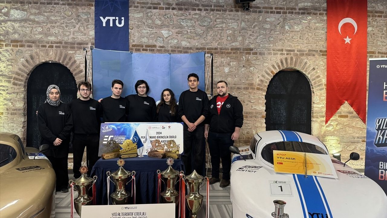 Yıldız Teknik Üniversitesi'nde 'Yıldız Kaşifleri' Girişimcilik Programı Başladı