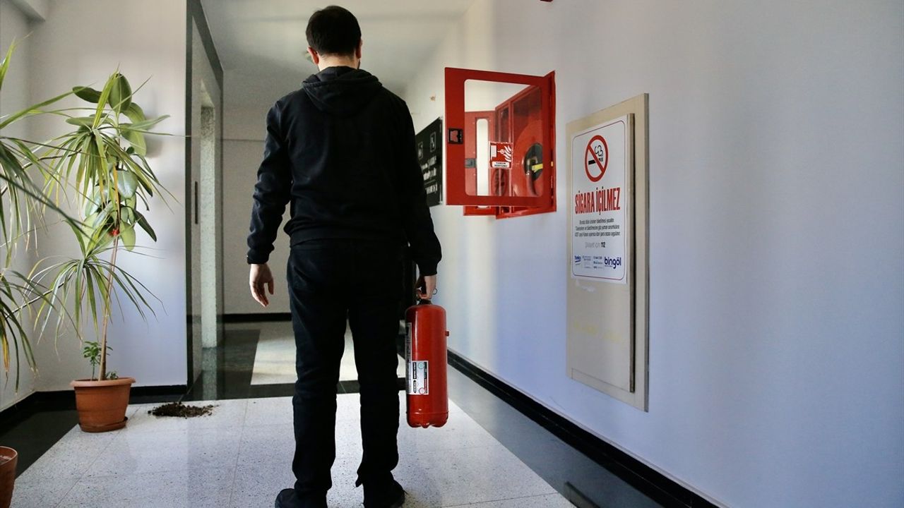 Yönetmeliğe Uygun İnşa Edilen Binalarda Yangın Riski Azalıyor