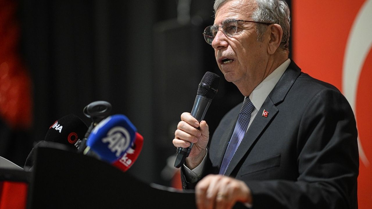 ABB Başkanı Mansur Yavaş, Şehit Yakınları ve Gazilerle İftarda Buluştu