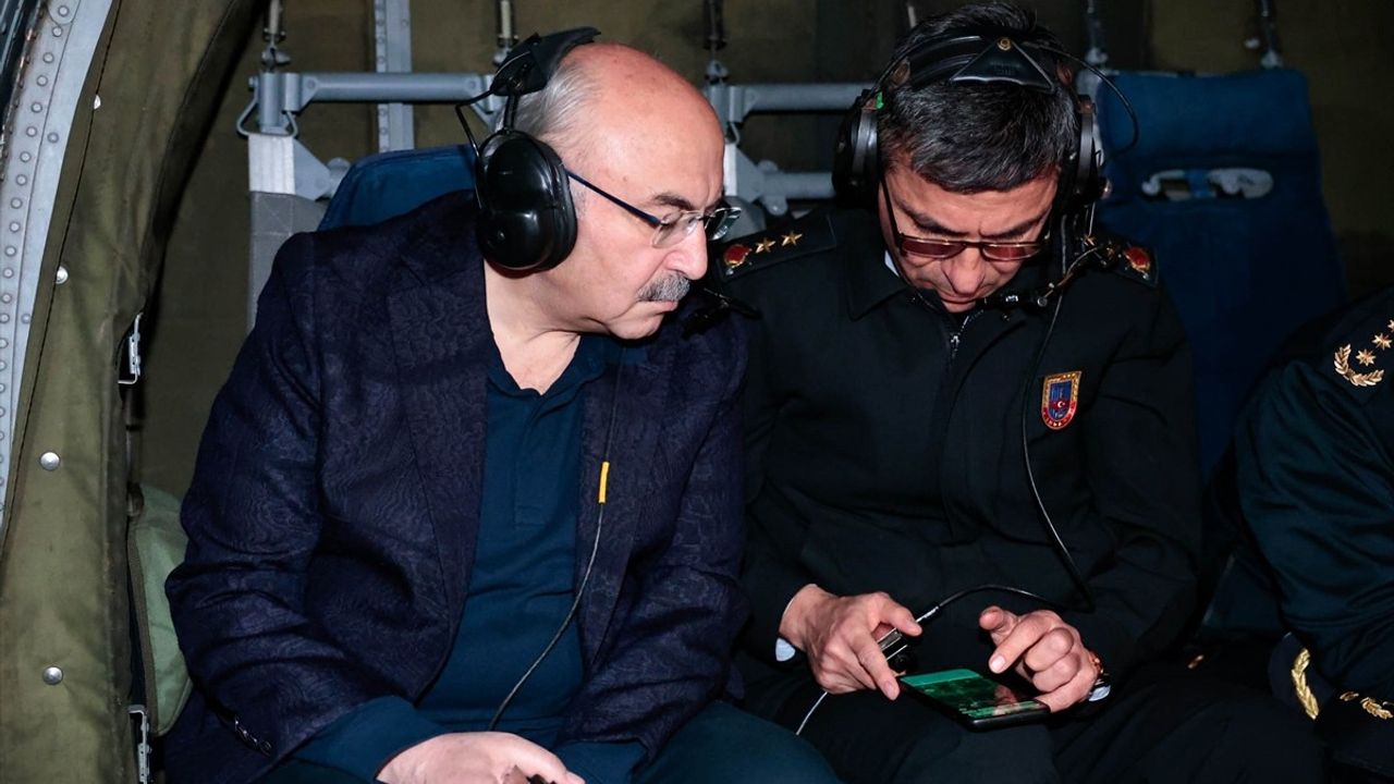 Adana Valisi Köşger, Güvenlik Güçlerinin Denetimlerini Havadan İnceledi