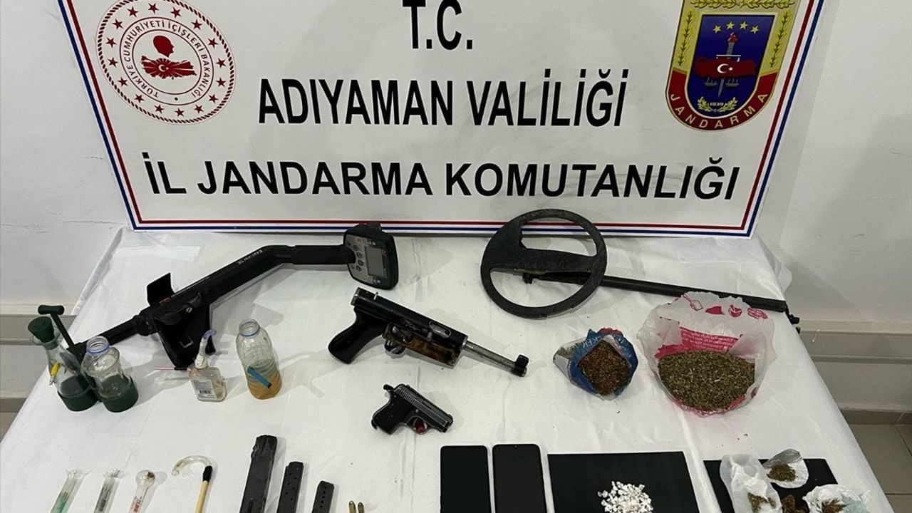 Adıyaman'da Uyuşturucu Operasyonu: 14 Şüpheli Gözaltına Alındı