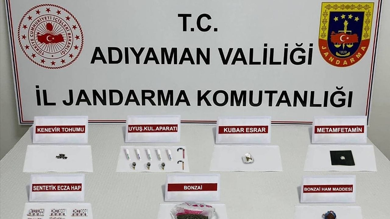 Adıyaman'da Uyuşturucu Operasyonunda İki Şüpheli Tutuklandı