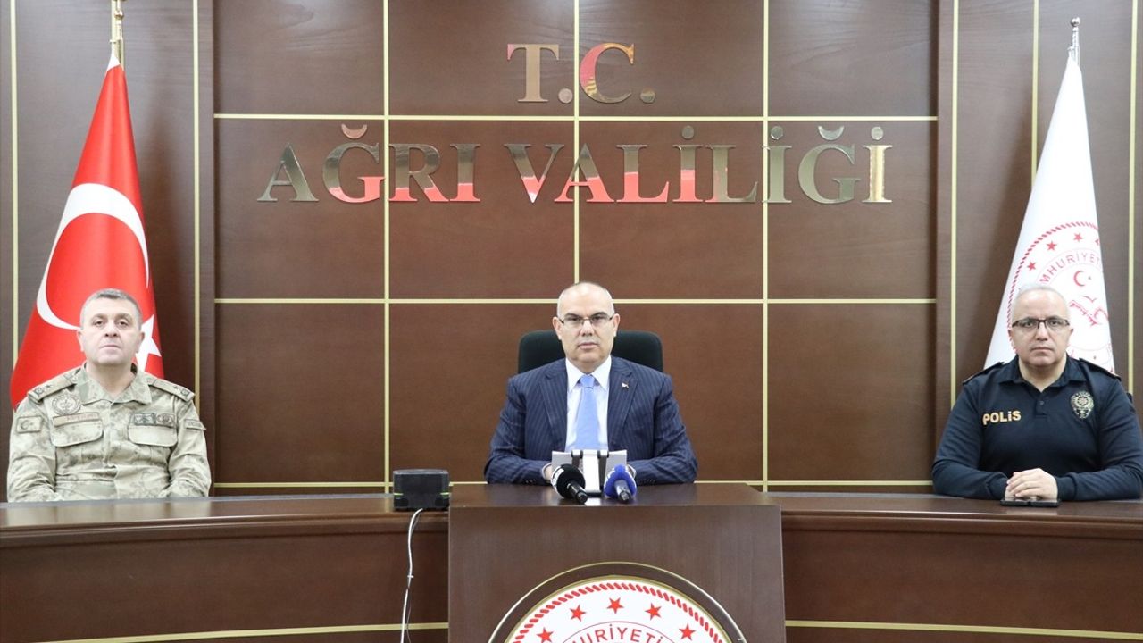 Ağrı'da Şubat Ayında 481 Düzensiz Göçmenin Ülkeye Girişi Engellendi