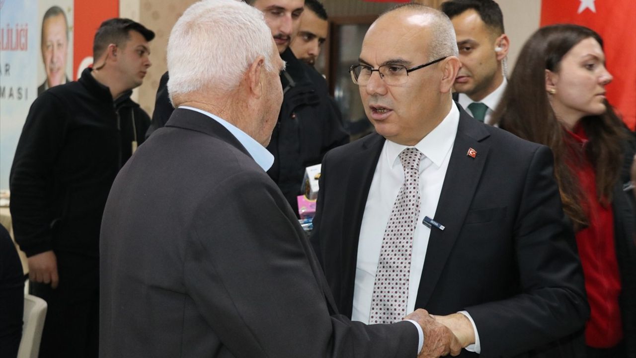 Ağrı ve Kars'ta Şehit Aileleri ve Gazilere İftar Programı Düzenlendi