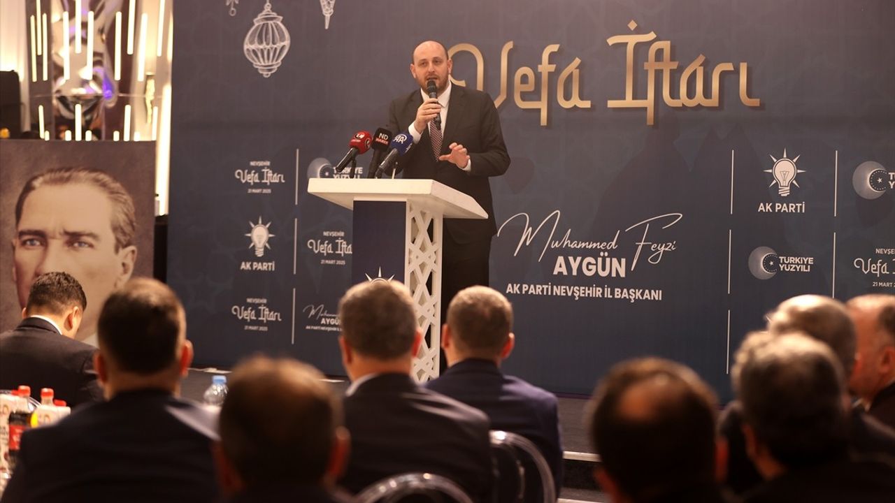 AK Parti Genel Başkan Yardımcısı Ahmet Büyükgümüş, Nevşehir'de İftar Programında Konuştu