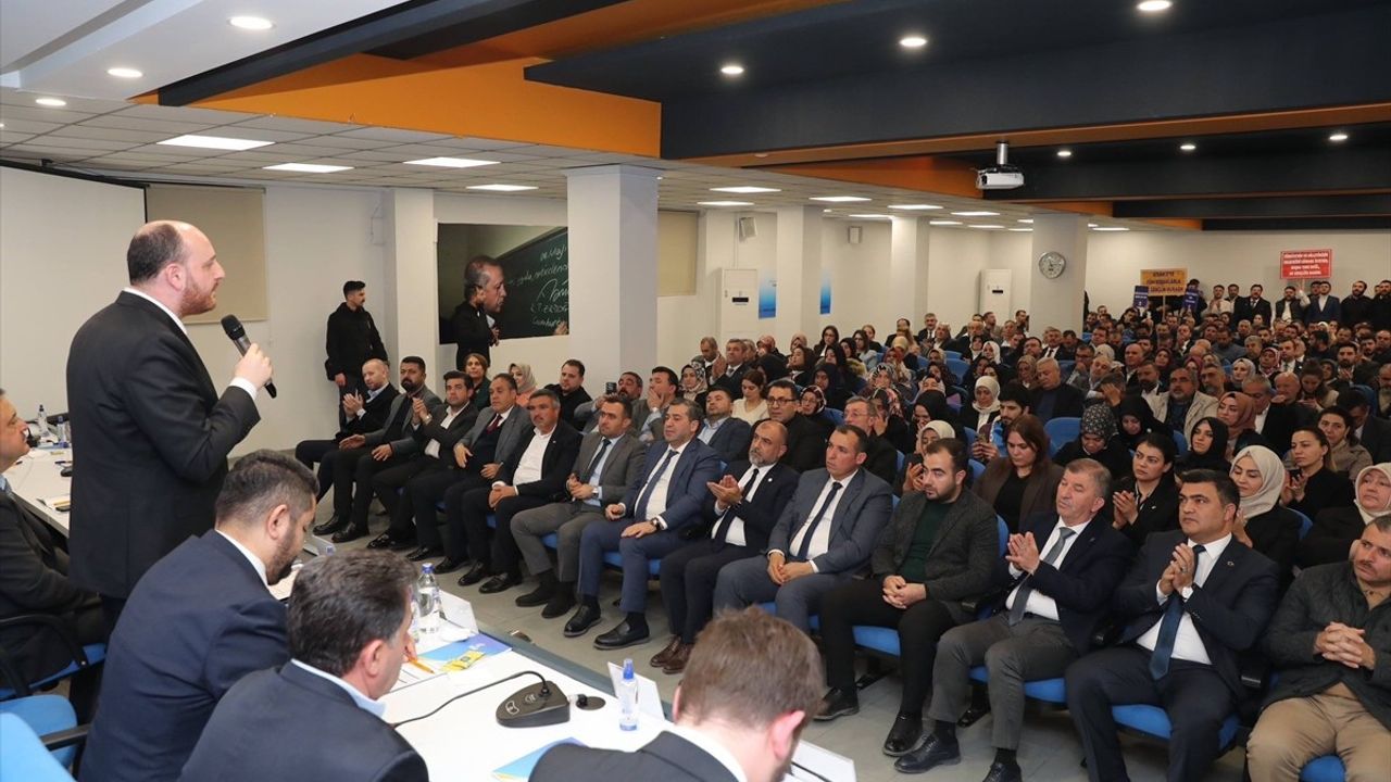 AK Parti Genel Başkan Yardımcısı Büyükgümüş, Gaziantep'te İstişare Toplantısına Katıldı
