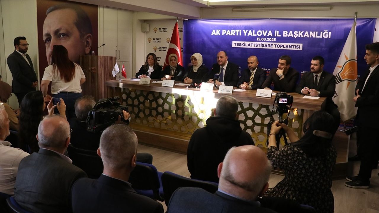 AK Parti Genel Başkan Yardımcısı Büyükgümüş, Yalova'da Erken Seçim Gündemini Değerlendirdi