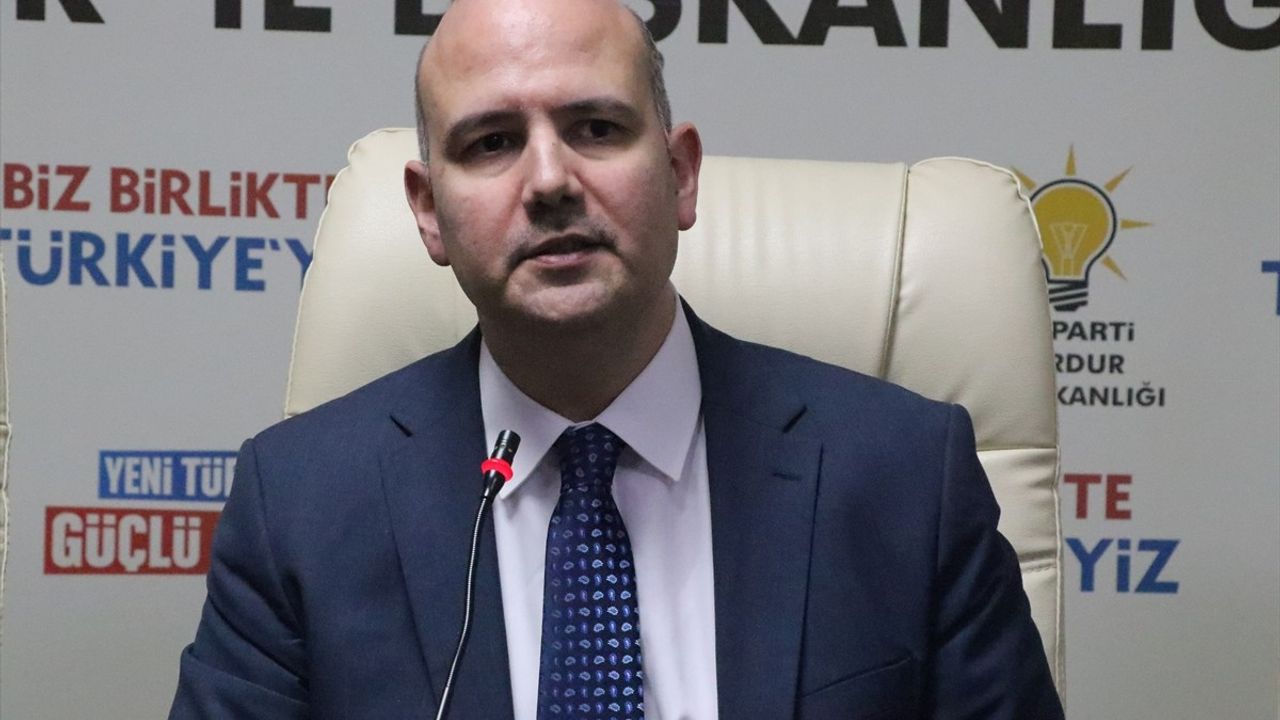 AK Parti Genel Başkan Yardımcısı Ömer İleri, Burdur'da Türkiye Yüzyılı vurgusu yaptı