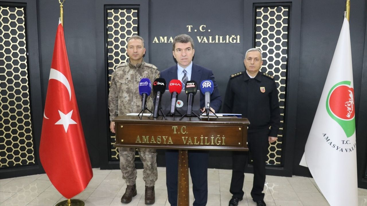 Amasya Valisi Önder Bakan, Şubat Ayı Asayiş Verilerini Açıkladı