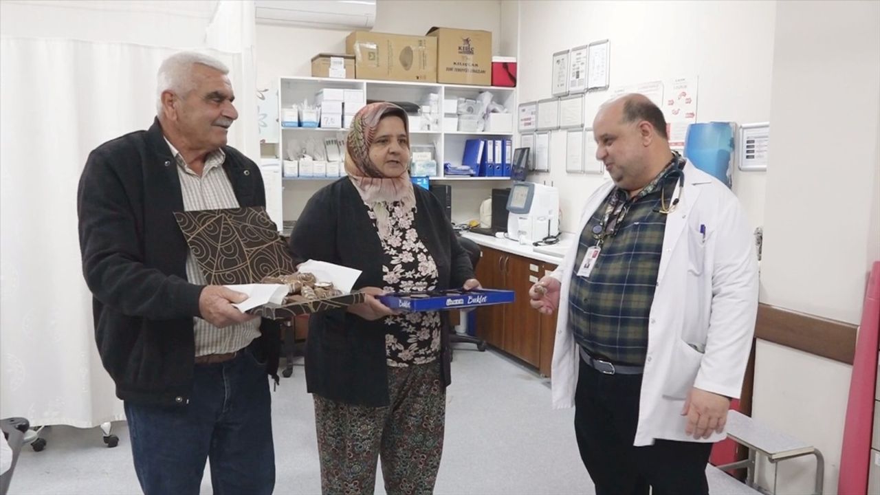 Antalya'da 12 Defa Kalbi Duran Hasta Hayata Döndürüldü