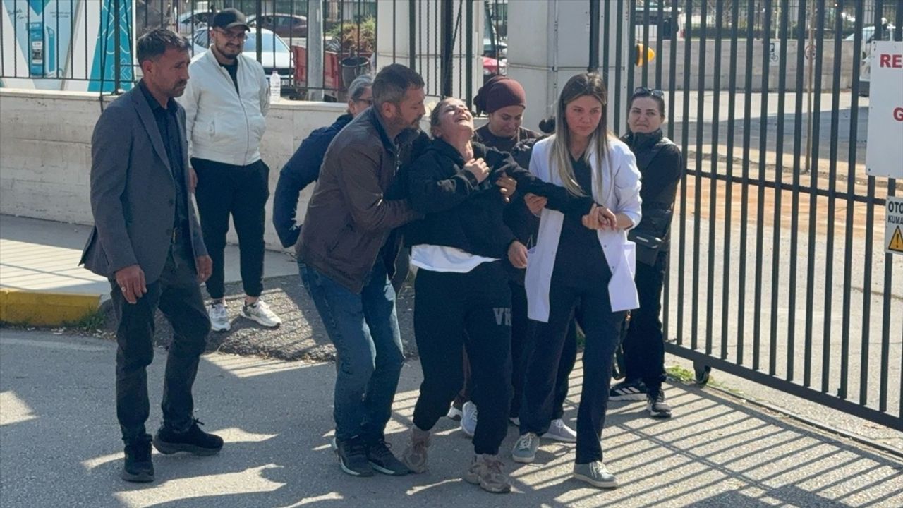 Antalya'da Kadın Hemşire, Eşinin Saldırısı Sonucu Hayatını Kaybetti