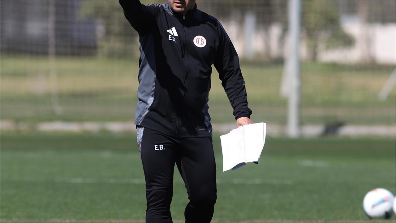 Antalyaspor, Galatasaray Maçına Hazırlıklarını Tamamladı