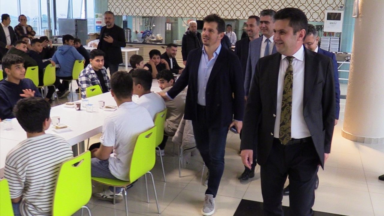 Antalyaspor Yönetimi Ramazan İftarıyla Öğrencilerle Buluştu