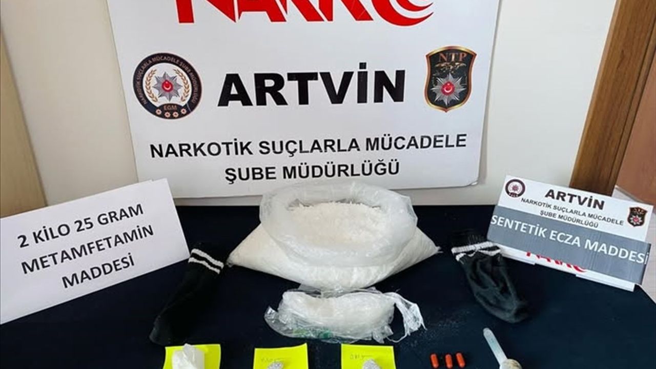 Artvin'de Uyuşturucu Operasyonunda Dört Kişi Tutuklandı