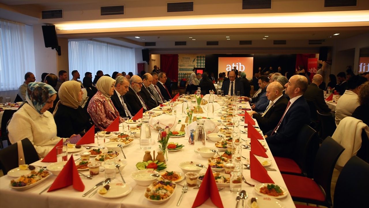Avusturya'da ATİB'den Geniş Katılımlı İftar Programı