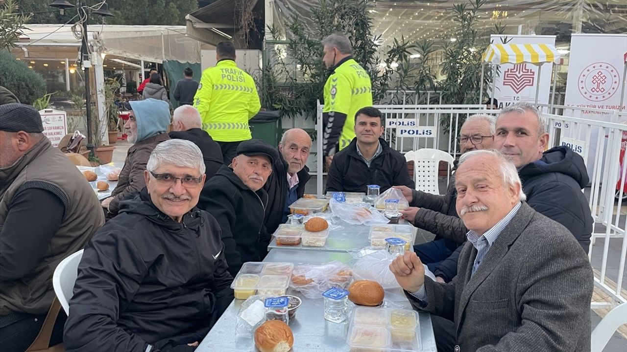 Aydın Vakıflar Bölge Müdürlüğü, Ramazan'da Günde 3.800 Kişiye İftar Verecek