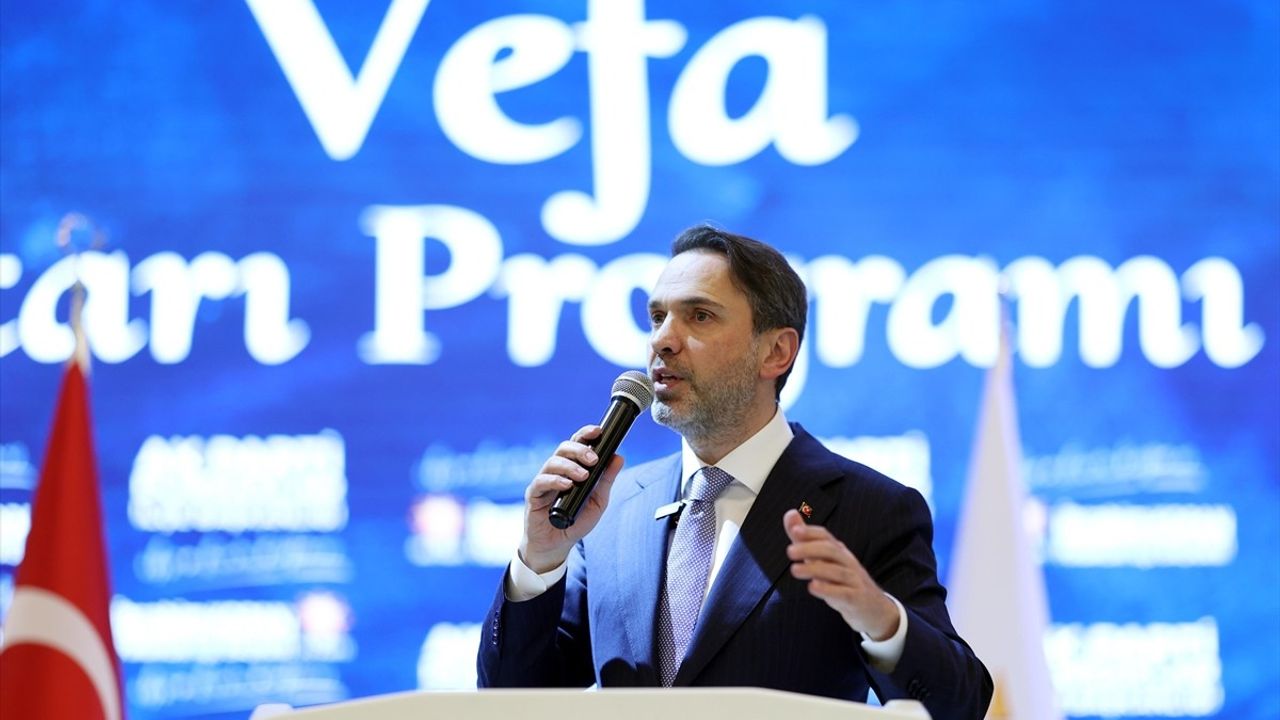 Bakan Bayraktar, Türkiye'nin Enerji Aramalarda Yeni Dönemini Duyurdu