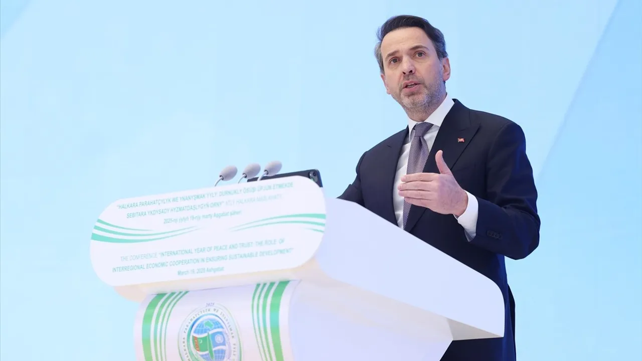Bakan Bayraktar: Türkmenistan ile Enerji Ortaklıkları Kurmayı Hedefliyoruz