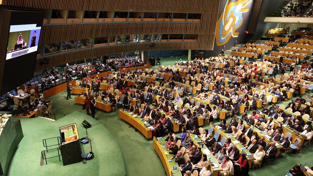 Bakan Göktaş, Kadının Statüsü Komisyonu Toplantısında Türkiye'yi Temsil Ediyor