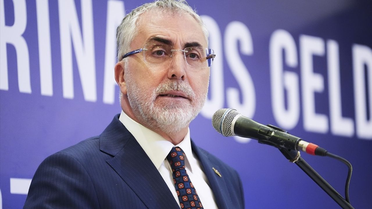 Bakan Işıkhan, Beykoz'da Vefa İftarı'nda Kadın İstihdamını Vurguladı