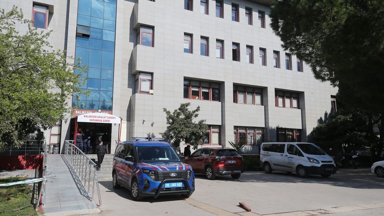 Balıkesir'deki Mühimmat Fabrikası Patlamasında 4 Sanığın Yargılaması Başladı