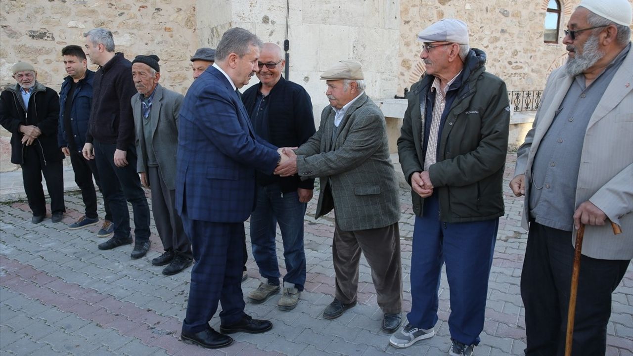 BBP Genel Başkanı Destici, Bayram Namazı Sonrası Önemli Mesajlar Verdi