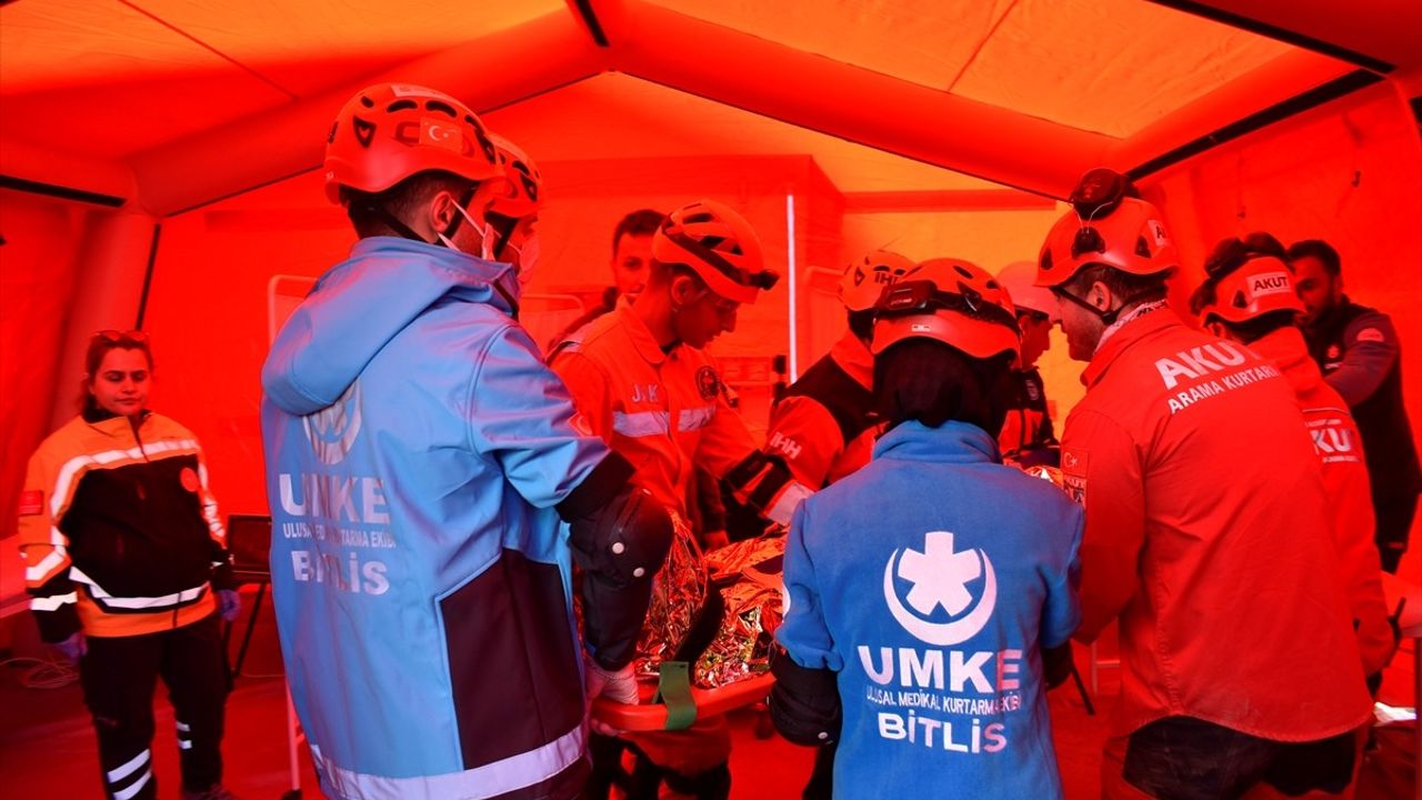 Bitlis'te Gerçekleştirilen Deprem Tatbikatı, Hazırlıkları Güçlendiriyor