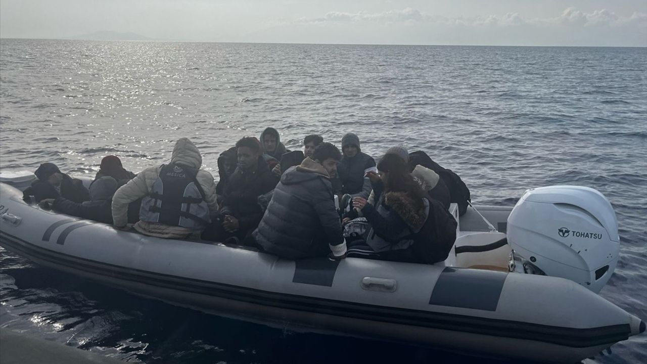 Bodrum Açıklarında 18 Düzensiz Göçmen Kurtarıldı