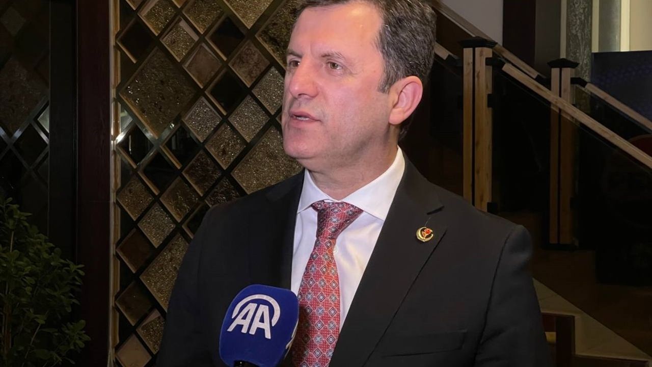 Büyük Birlik Partisi Heyeti Kerkük'te İftar Toplantısı Gerçekleştirdi