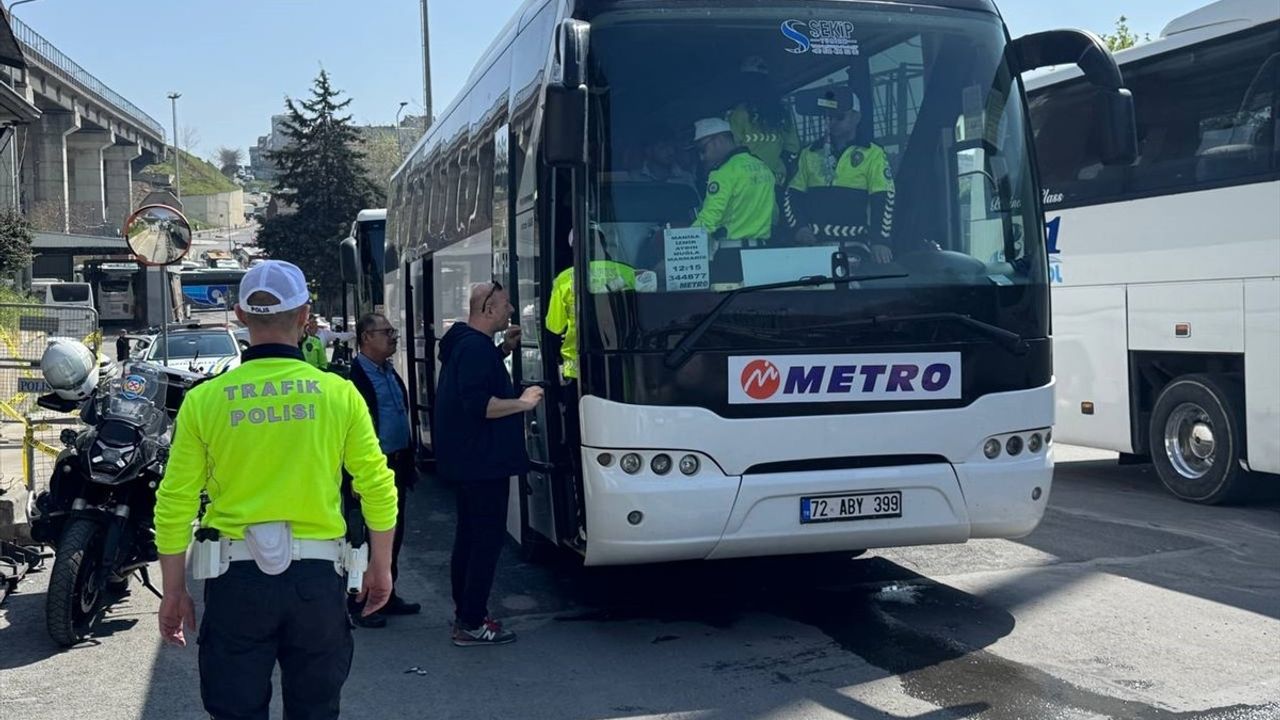 Büyük İstanbul Otogarı'nda Ramazan Bayramı Yoğunluğu