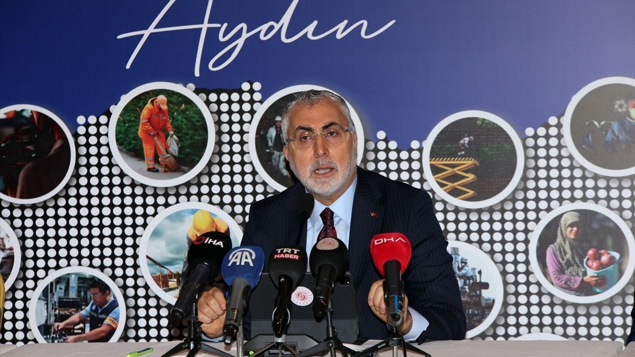 Çalışma ve Sosyal Güvenlik Bakanı Işıkhan Aydın'da İş Dünyası Temsilcileriyle Buluştu