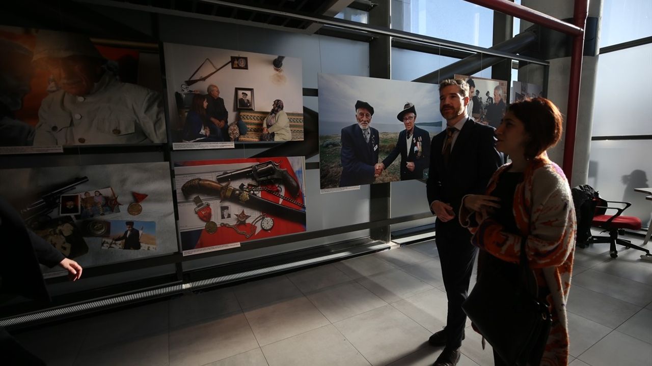 Çanakkale'de 'Savaştan Doğan Dostluk' Sergisi Açıldı