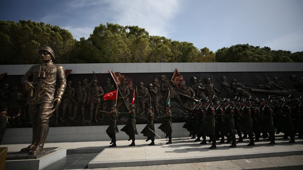 Çanakkale Deniz Zaferi Törenlerinin Provası Gelibolu Yarımadası'nda Gerçekleştirildi